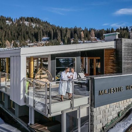 Majestic Hotel Madonna Exterior foto